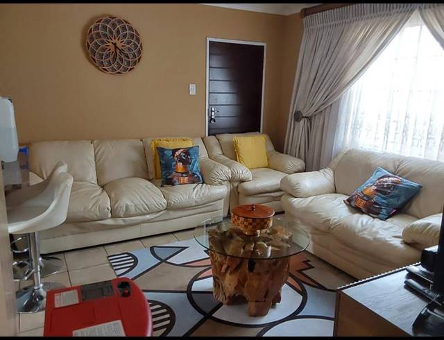 3 BEDROOM PROPERTY TO RENT IN SKY CITY